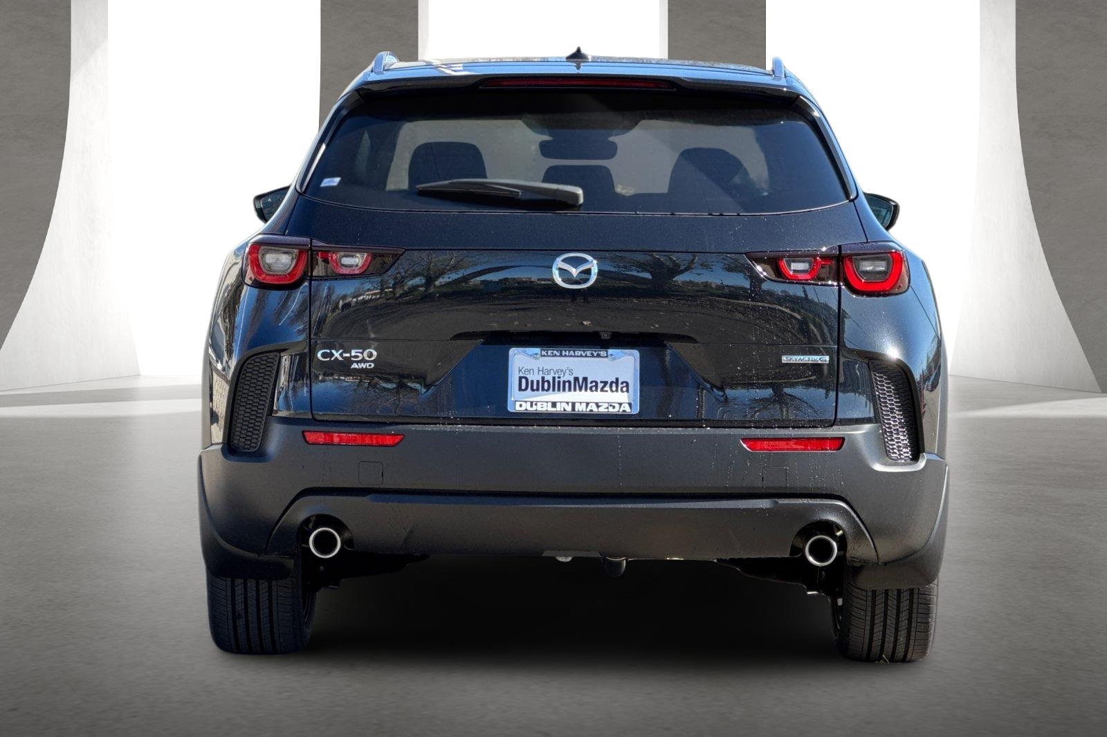 2025 Mazda CX-50 2.5 Premium Plus photo 4