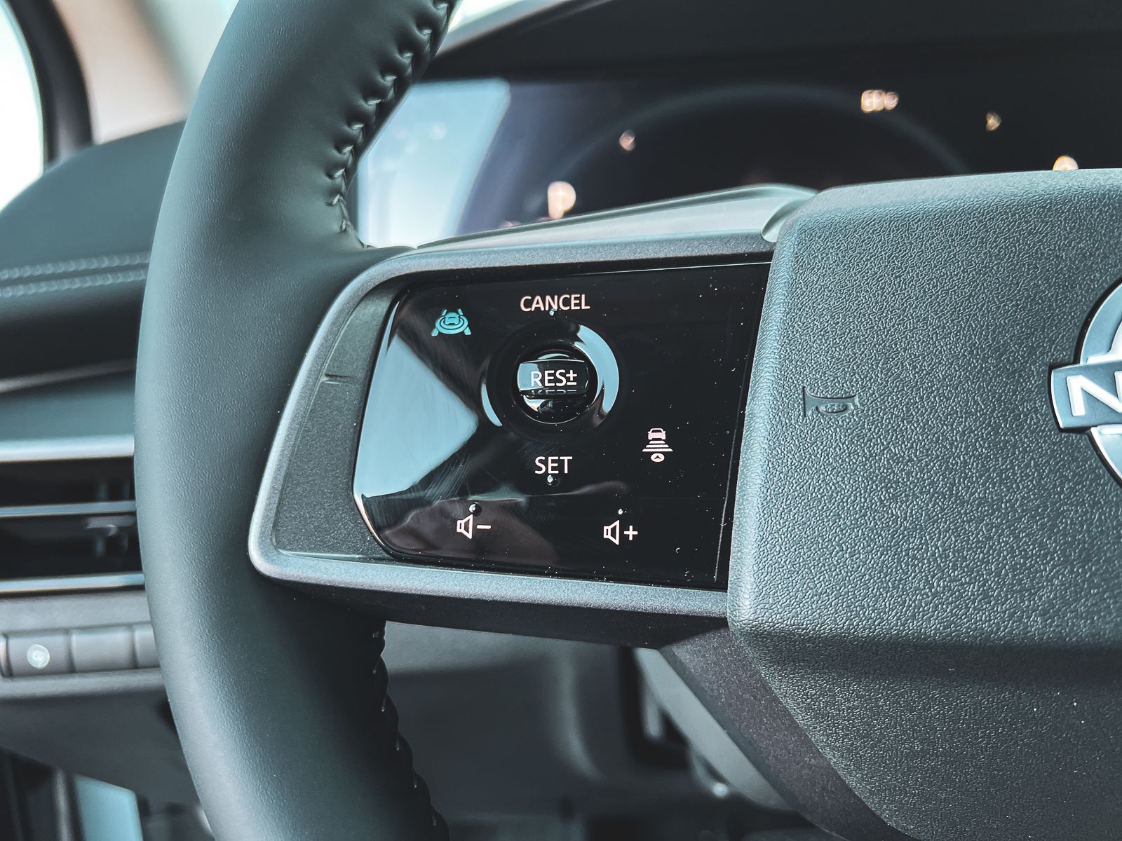 2025 Nissan Murano SV photo 19