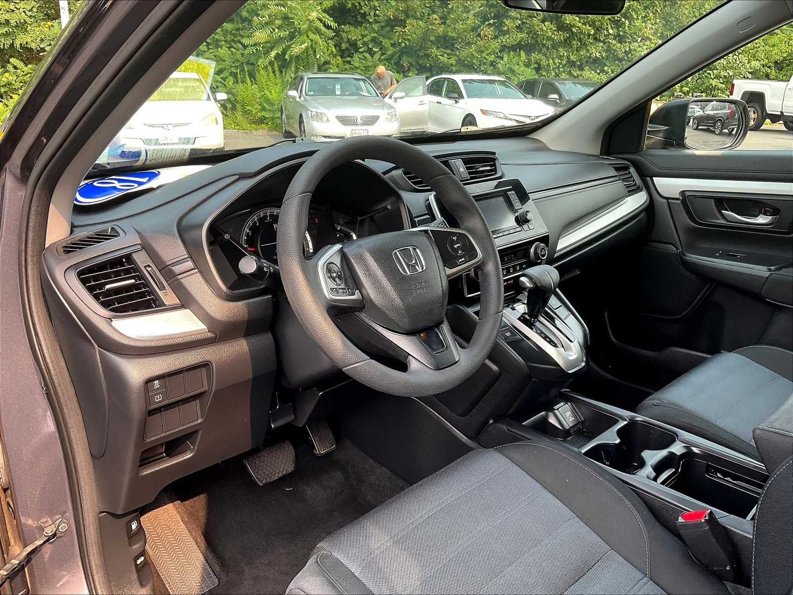2018 Honda CR-V LX photo 8