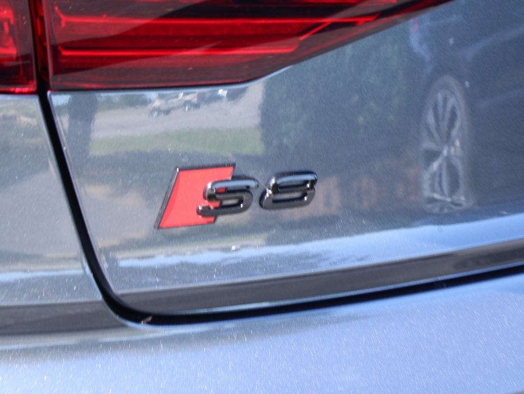 2023 Audi S8 4.0T Quattro photo 15