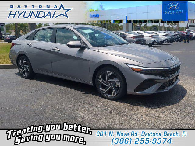 2025 Hyundai Elantra Limited's photo