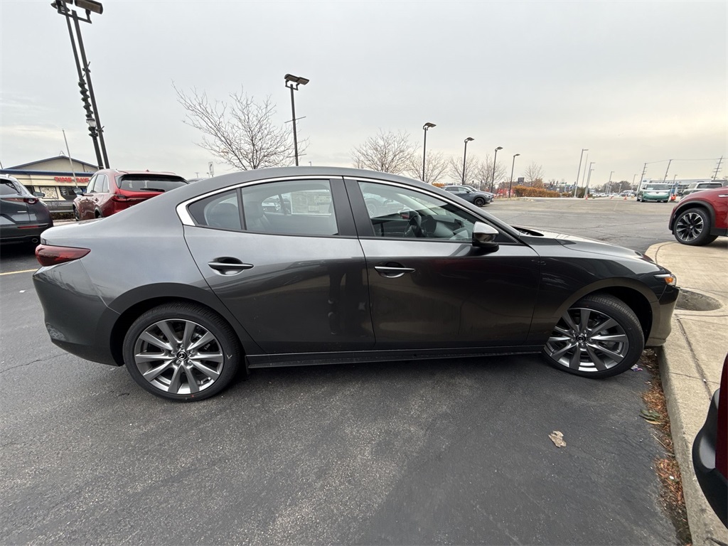 2026 Mazda Mazda3 2.5 s Preferred photo 4