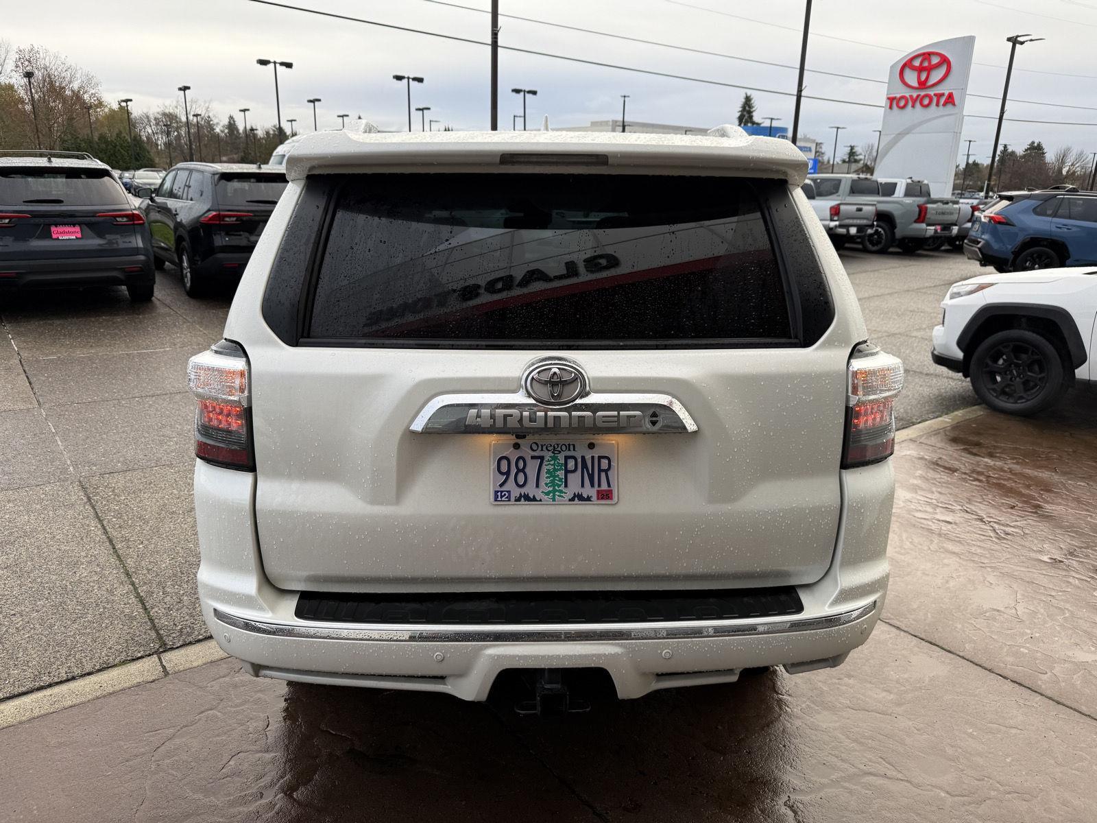 2023 Toyota 4Runner Limited photo 3