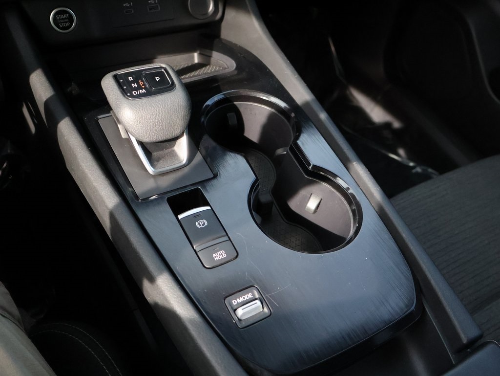 2023 Nissan Rogue SV photo 34