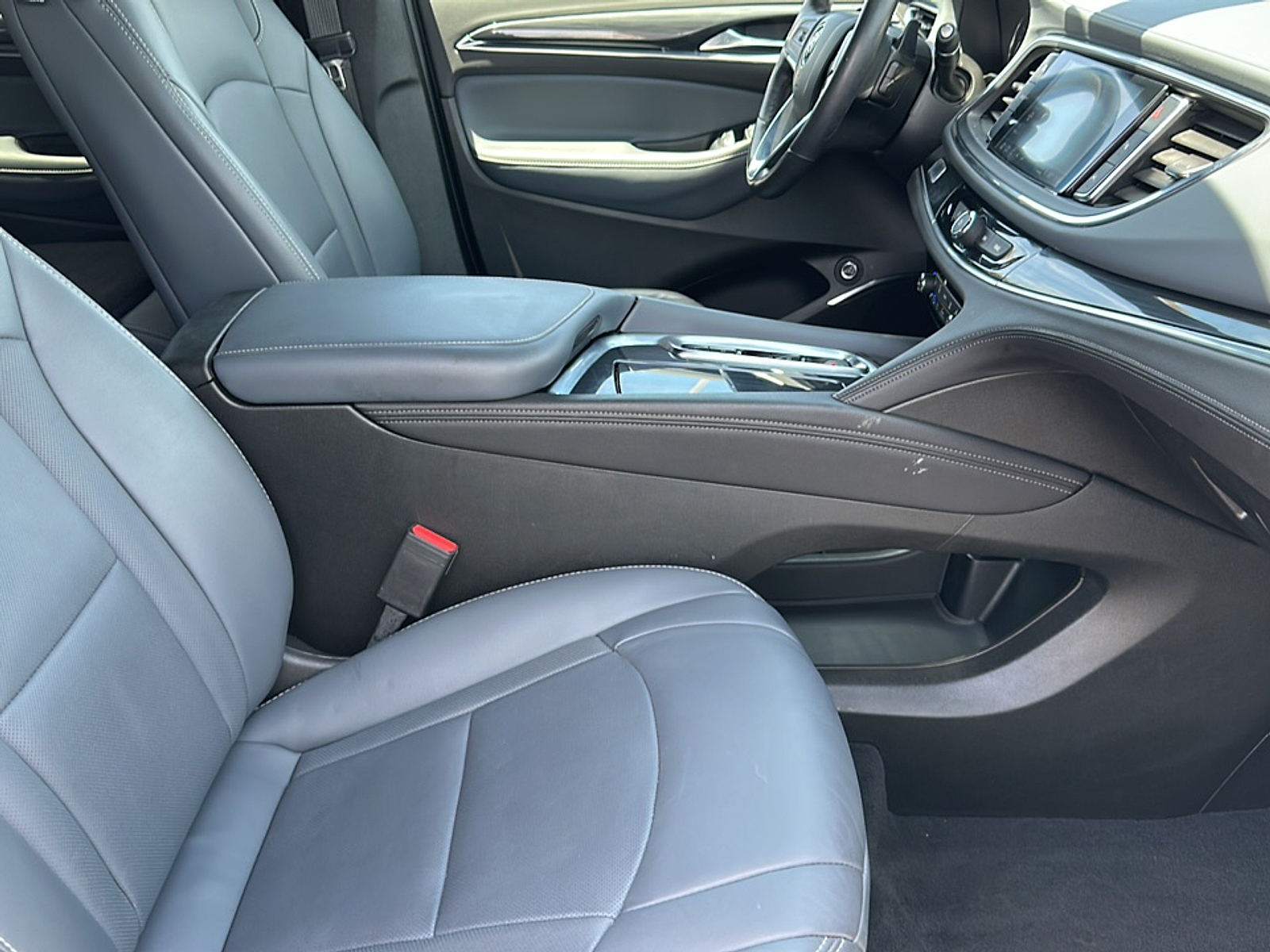 2024 Buick Enclave Premium photo 12