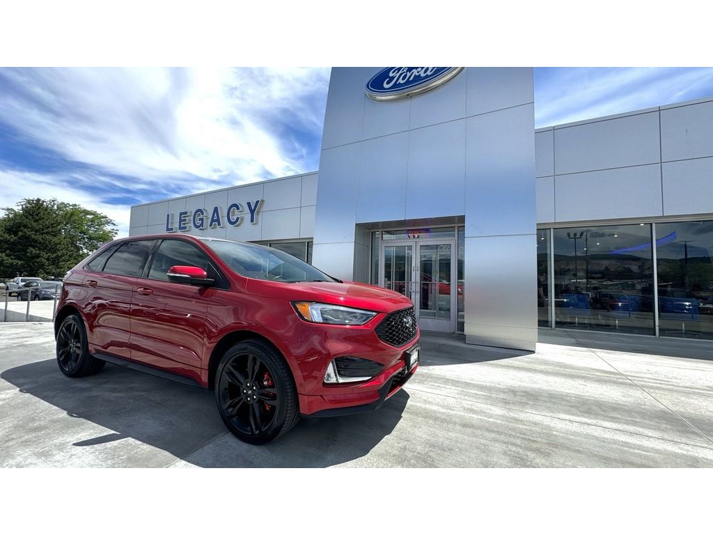 2024 Ford Edge ST's photo