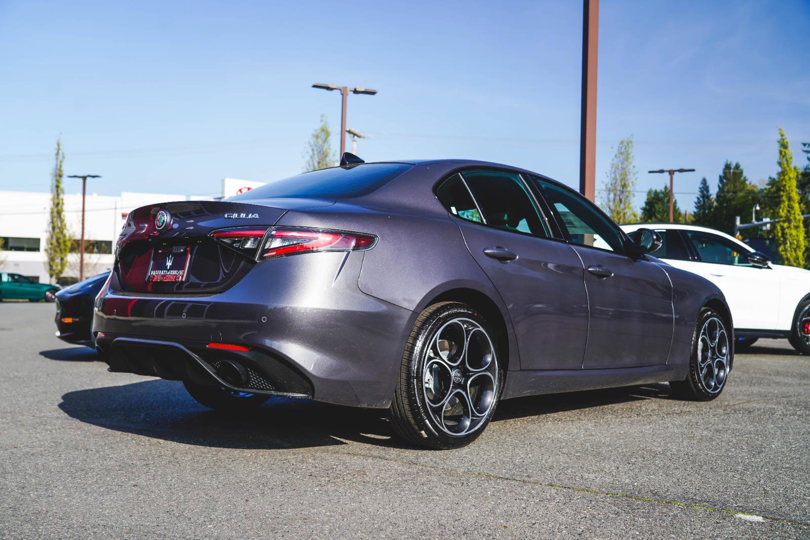 2025 Alfa Romeo Giulia Base photo 7