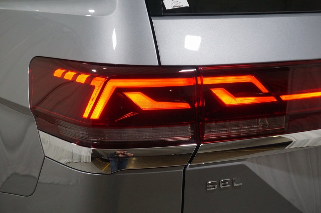 2025 Volkswagen Atlas SEL Premium R-Line photo 37