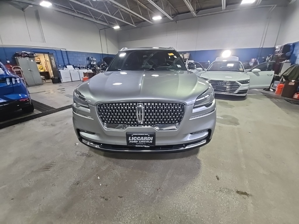 2023 Lincoln Aviator Reserve's photo