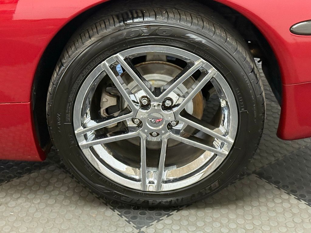 1999 Chevrolet Corvette Base photo 9