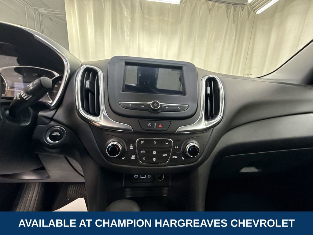 2022 Chevrolet Equinox LT photo 11