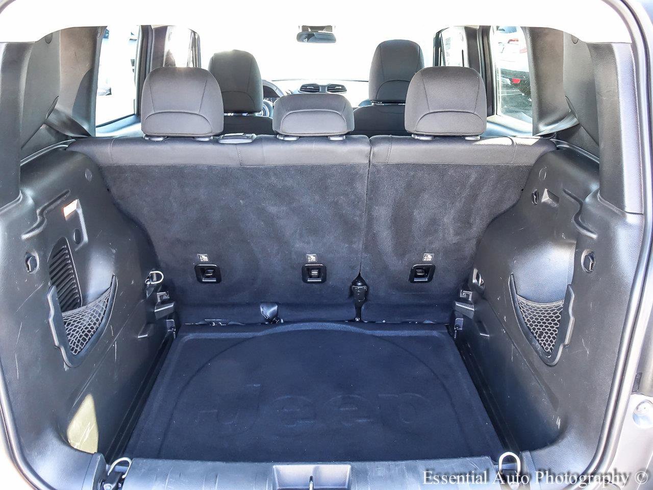 2018 JEEP RENEGADE - Image 18