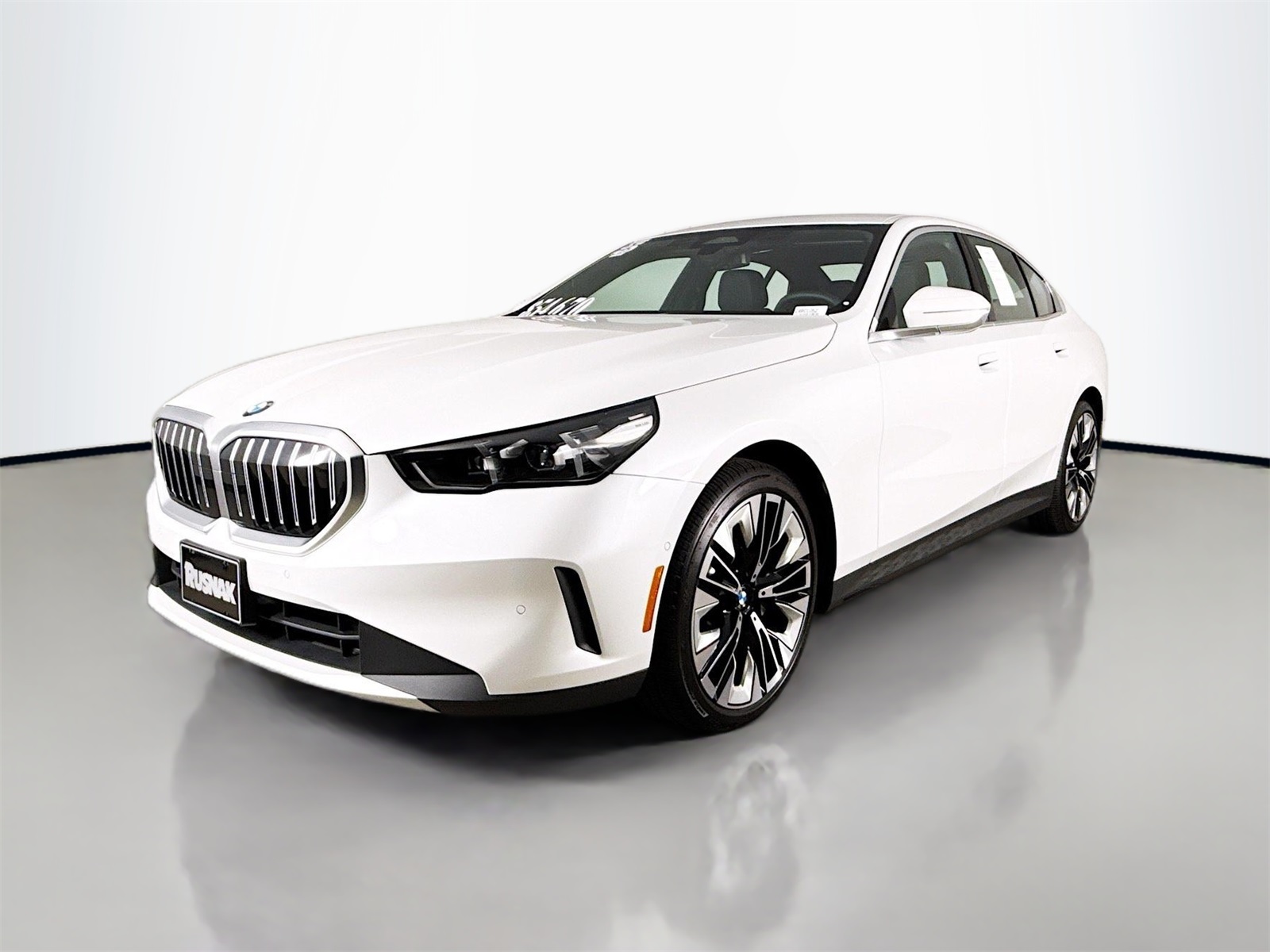 2025 Bmw 530i photo 3