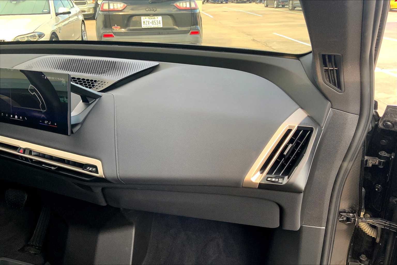 2024 Bmw iX photo 18