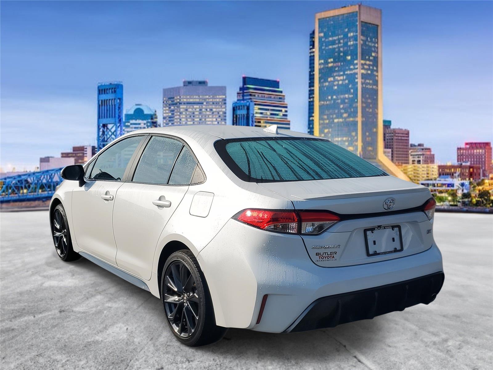 Used 2025 Toyota Corolla SE with VIN 5YFS4MCE3SP217319 for sale in Kansas City