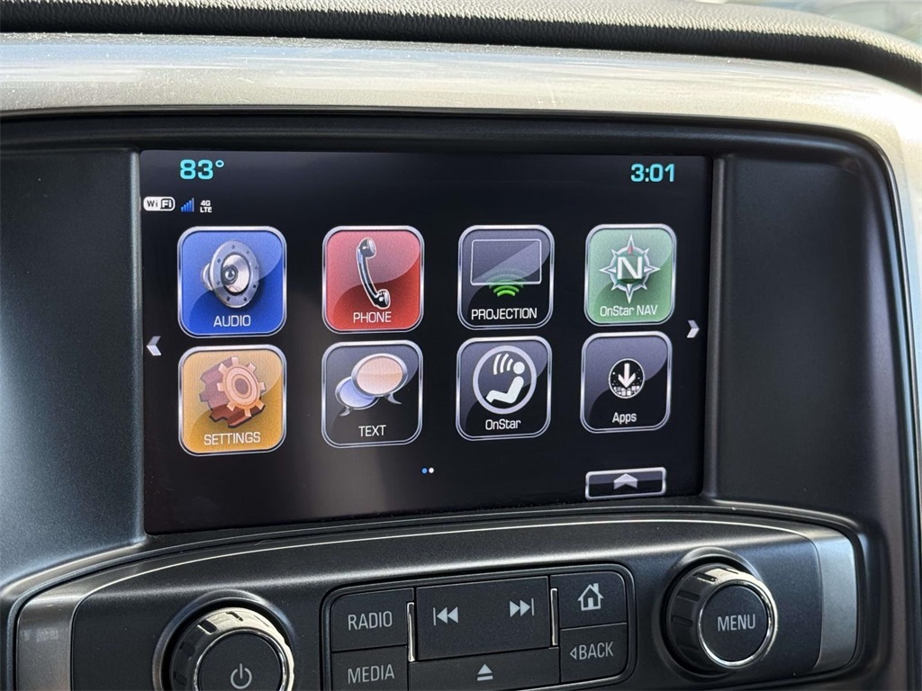 2018 Chevrolet Silverado 1500 LT photo 3