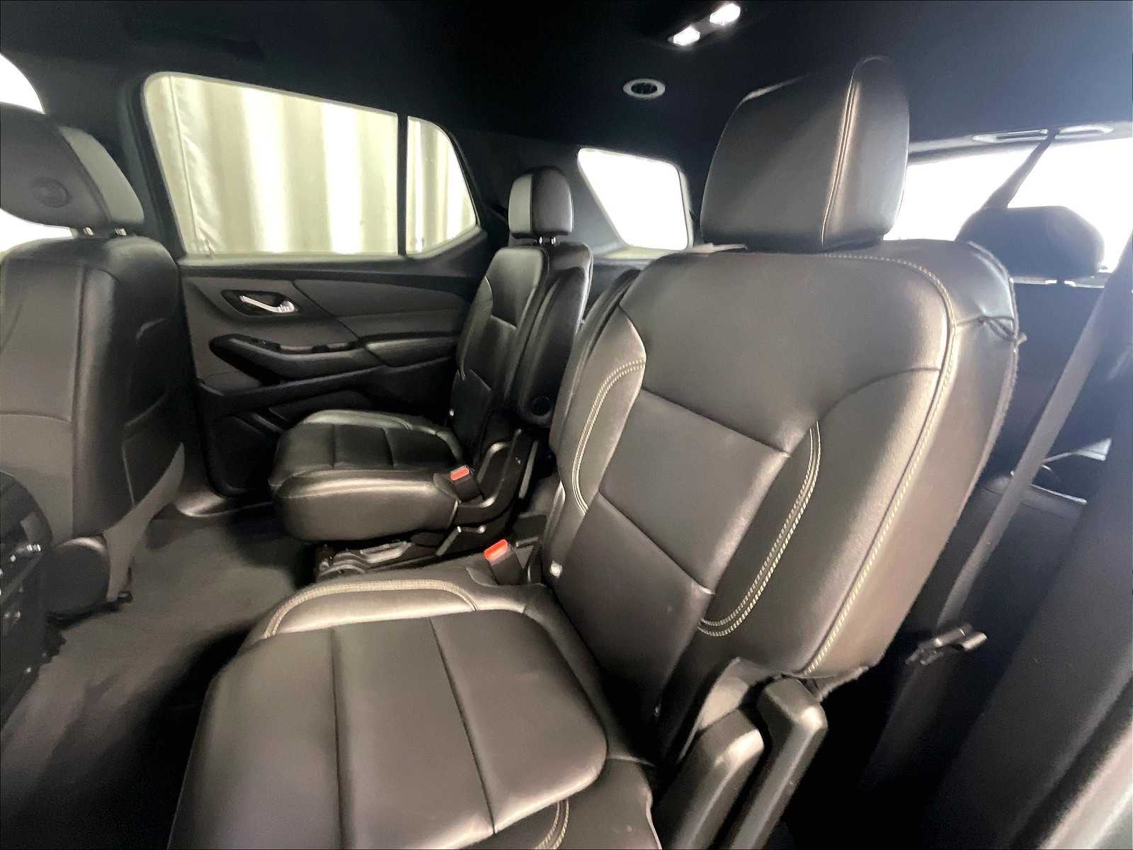 2023 Chevrolet Traverse Leather photo 15