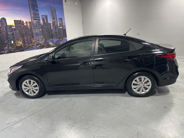2018 Hyundai Accent SE photo 3