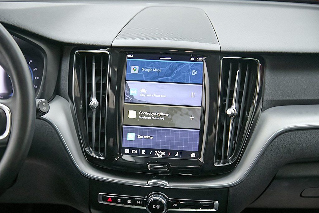 2023 VOLVO XC60 - Image 25