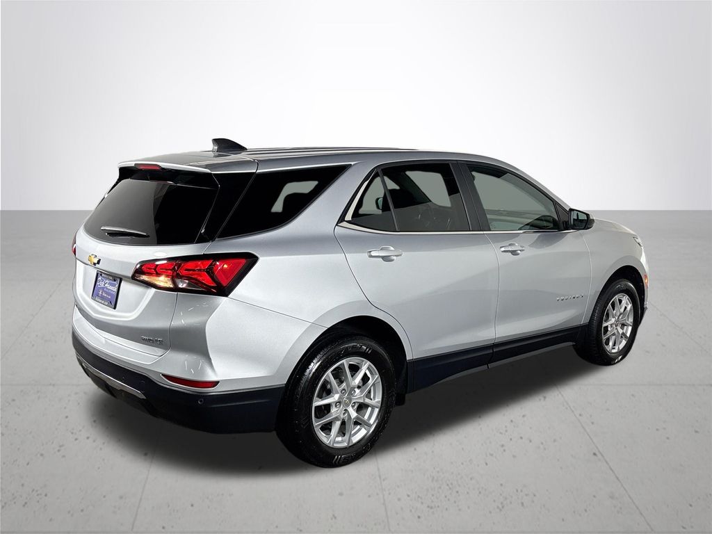 2022 Chevrolet Equinox LT photo 6