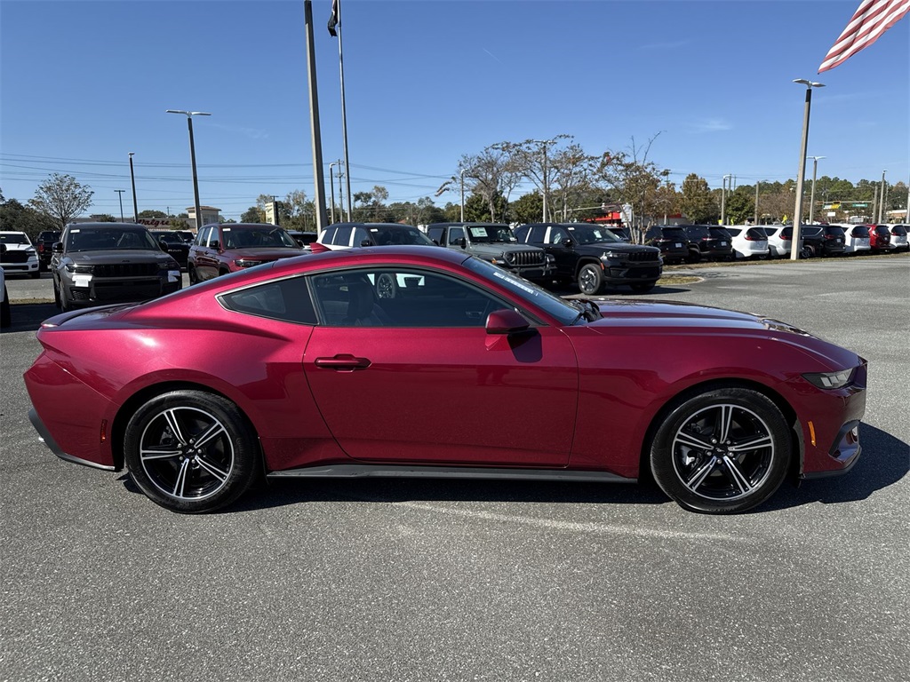 2025 Ford Mustang EcoBoost Premium photo 2