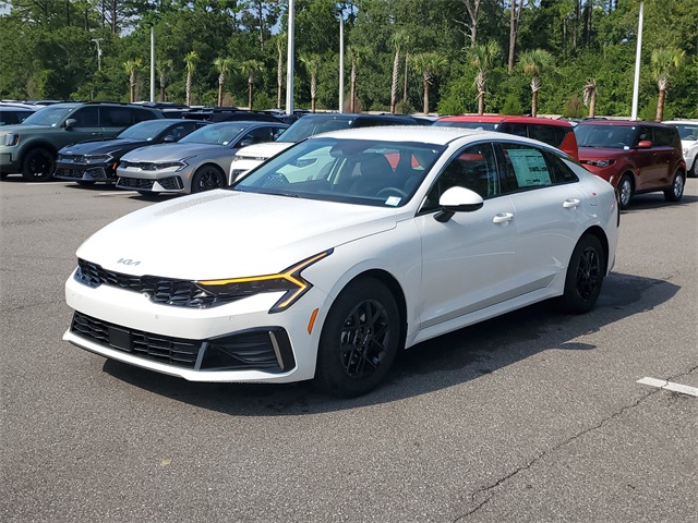 2026 Kia K5 LXS photo 3