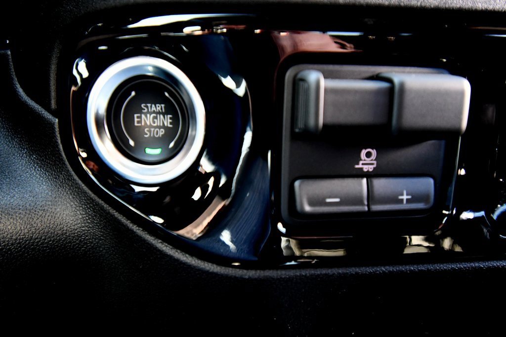 2026 Chevrolet Silverado 1500 LT photo 21