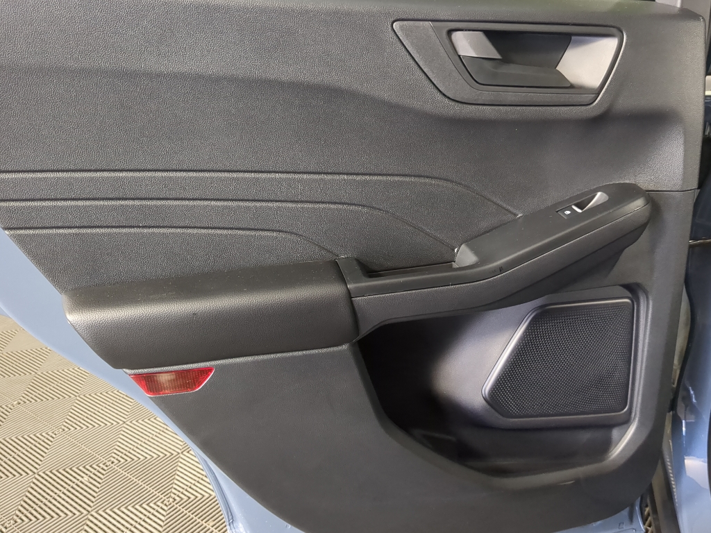 2025 Ford Escape Active photo 13