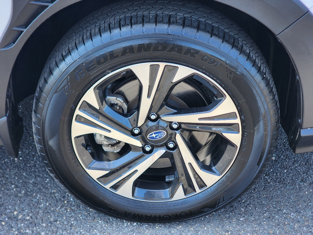 2024 Subaru Crosstrek Premium photo 4