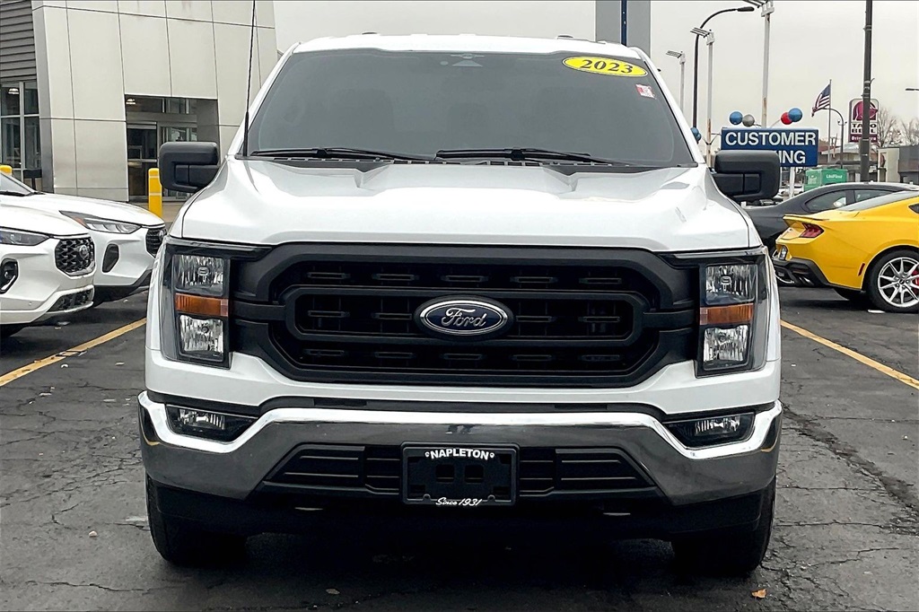 2023 Ford F-150 XL photo 2