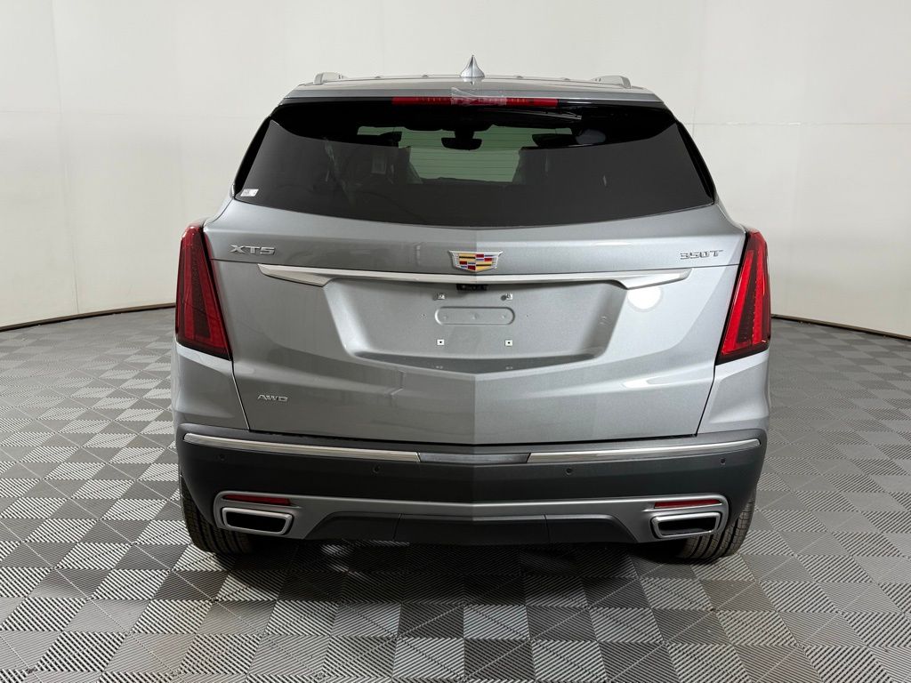 2026 Cadillac XT5 Premium Luxury photo 3