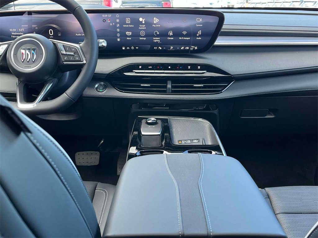 2025 Buick Enclave Sport Touring photo 13