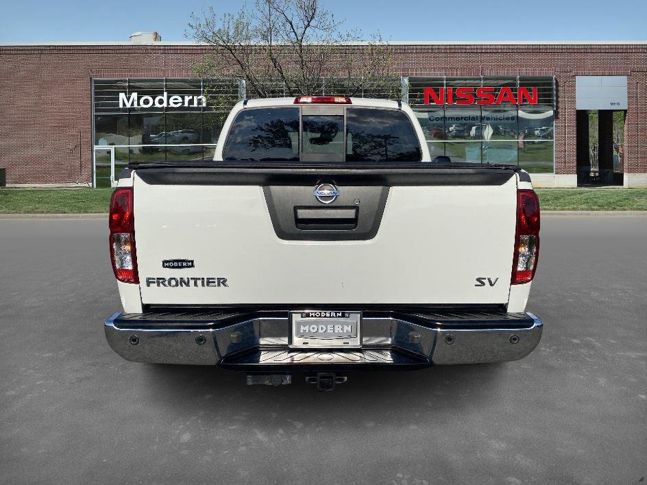 2021 Nissan Frontier SV photo 3