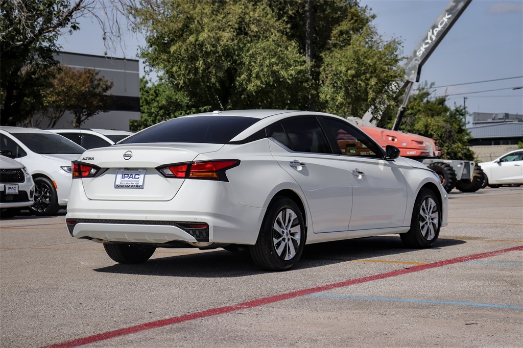 2025 Nissan Altima 2.5 S photo 4