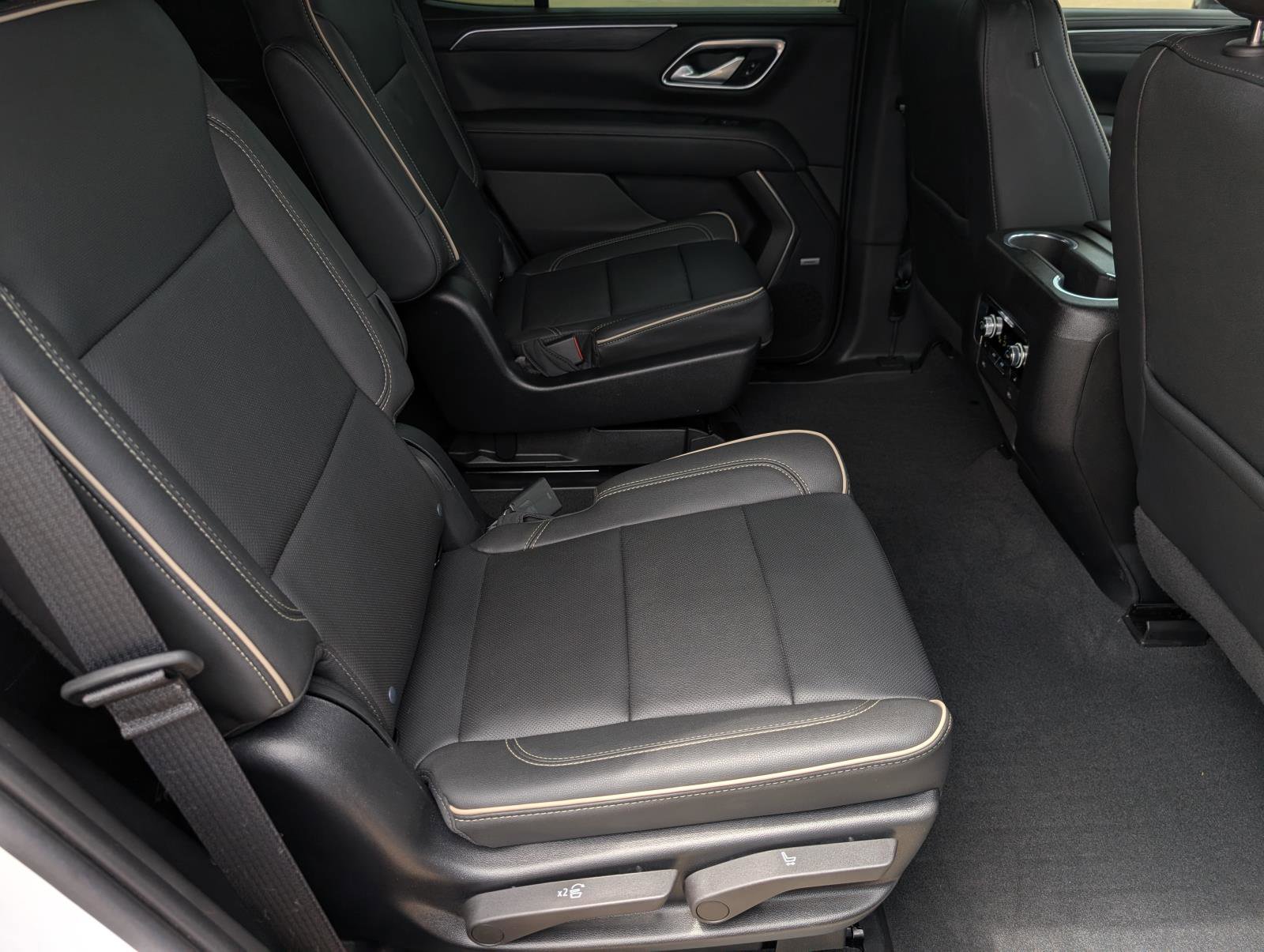 2022 Gmc Yukon SLT photo 37