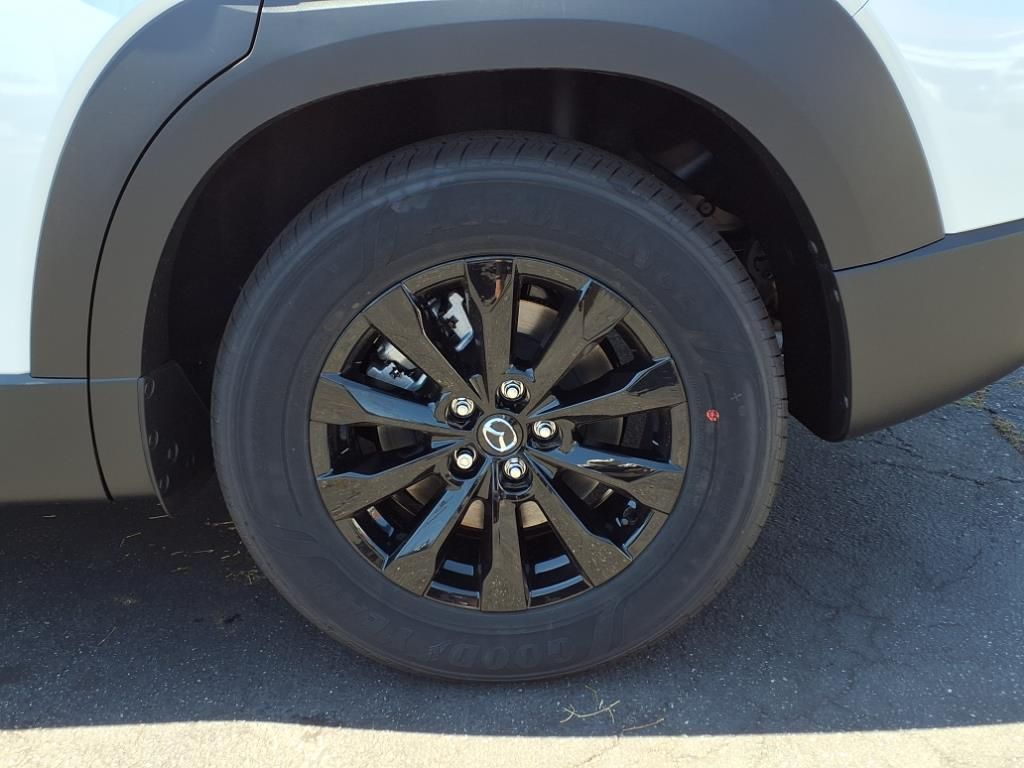 2025 Mazda CX-50 2.5 Select photo 4