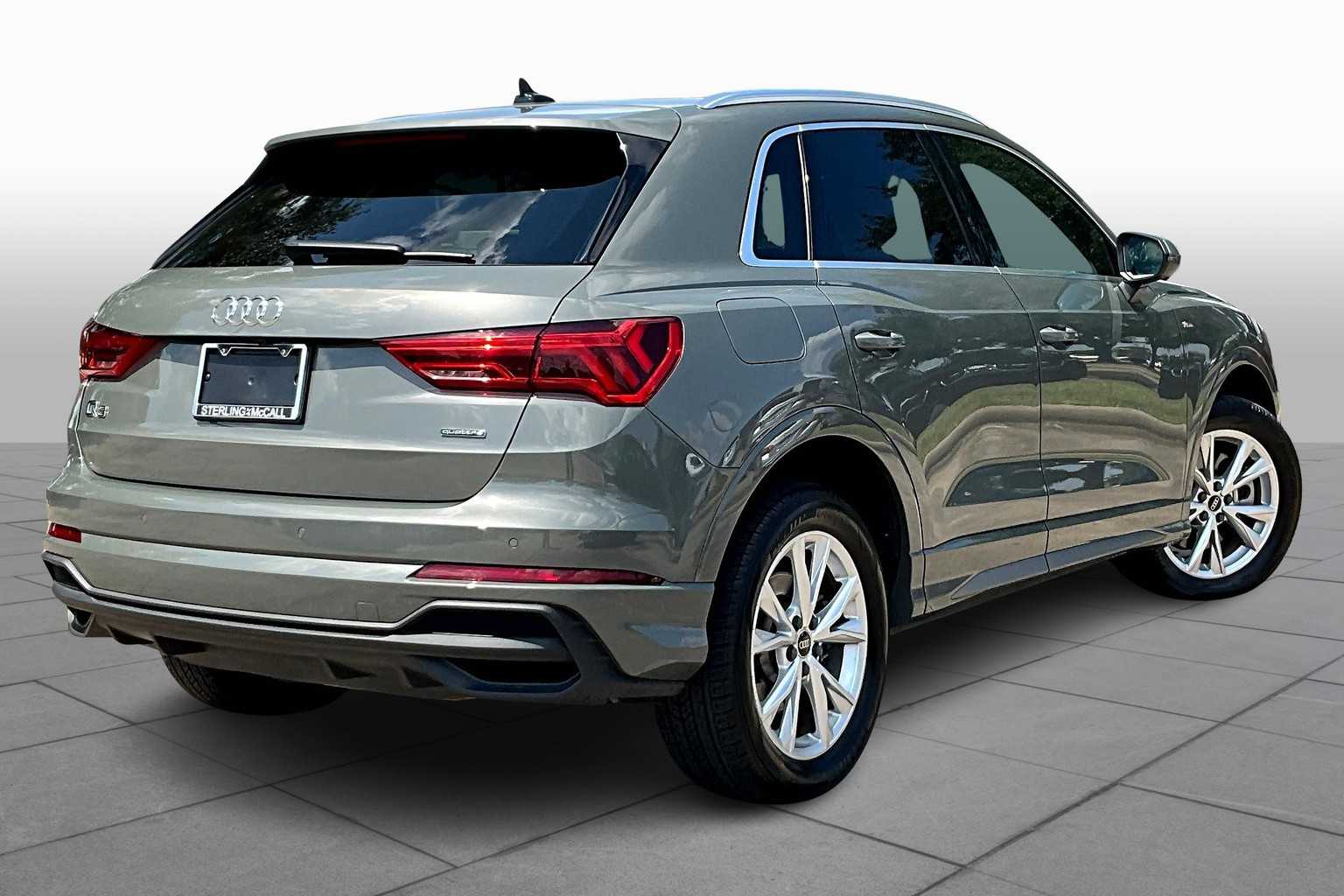 2023 Audi Q3 S line Premium photo 11