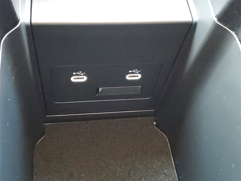 2025 Mazda CX-50 2.5 Select photo 22