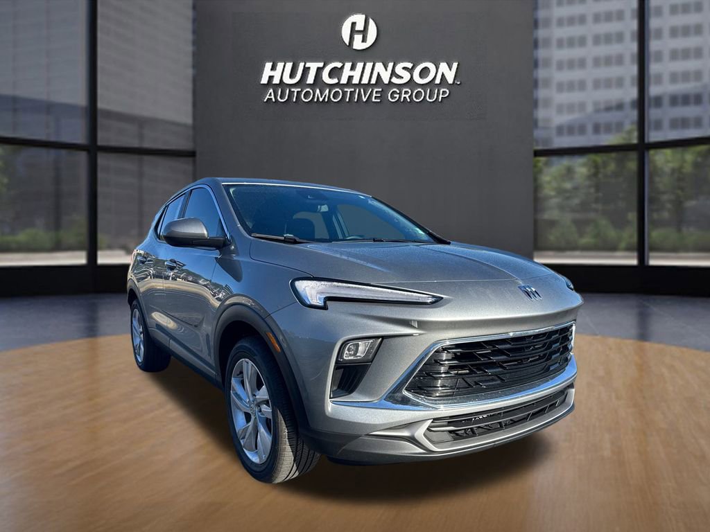 2024 Buick Encore GX Preferred's photo