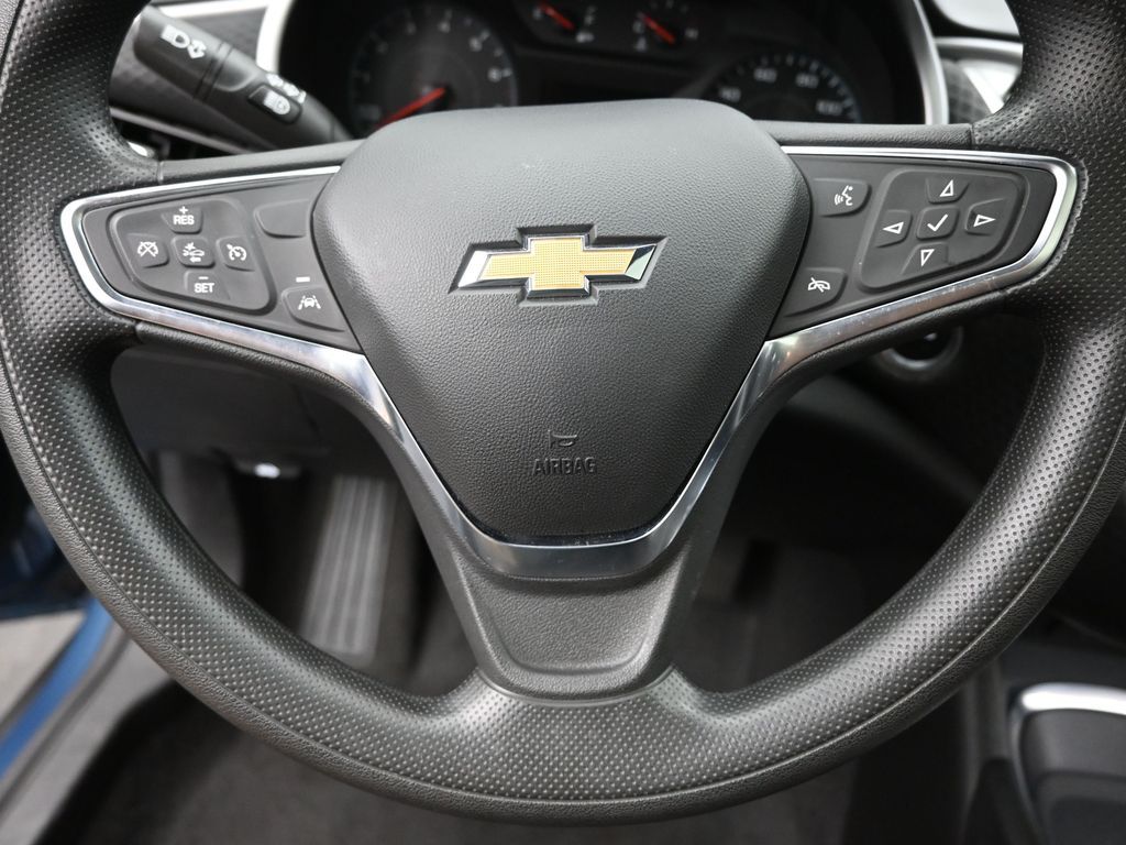 2024 Chevrolet Malibu 1LT photo 12