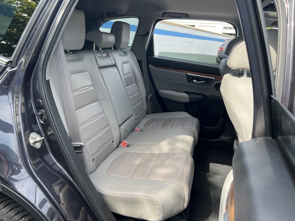 2018 Honda CR-V Touring photo 24