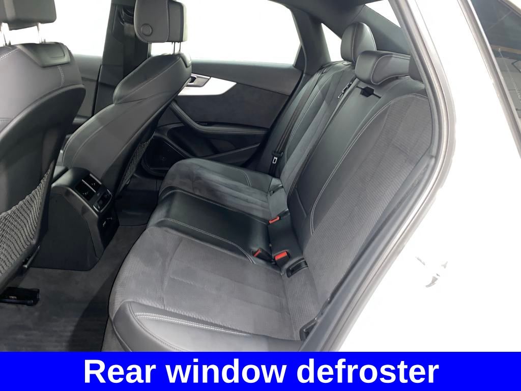 2022 Audi A4 S line Prestige 45 TFSI Quattro photo 8