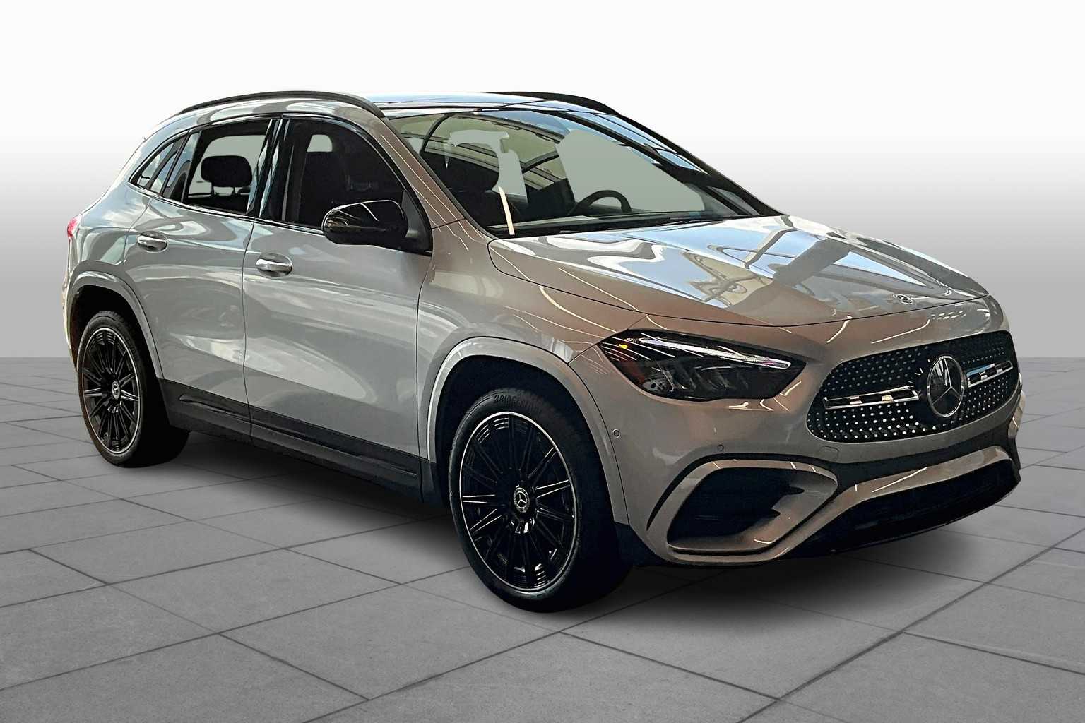 2025 Mercedes Benz GLA 250 4MATIC photo 2
