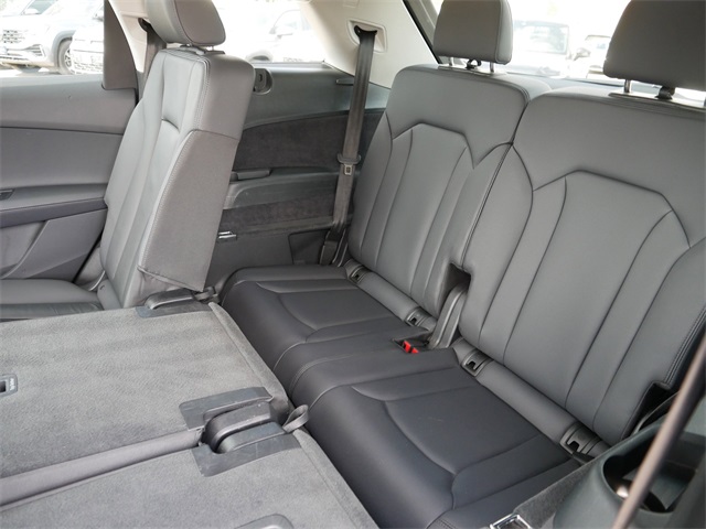2024 Audi Q7 45 Premium Plus photo 19