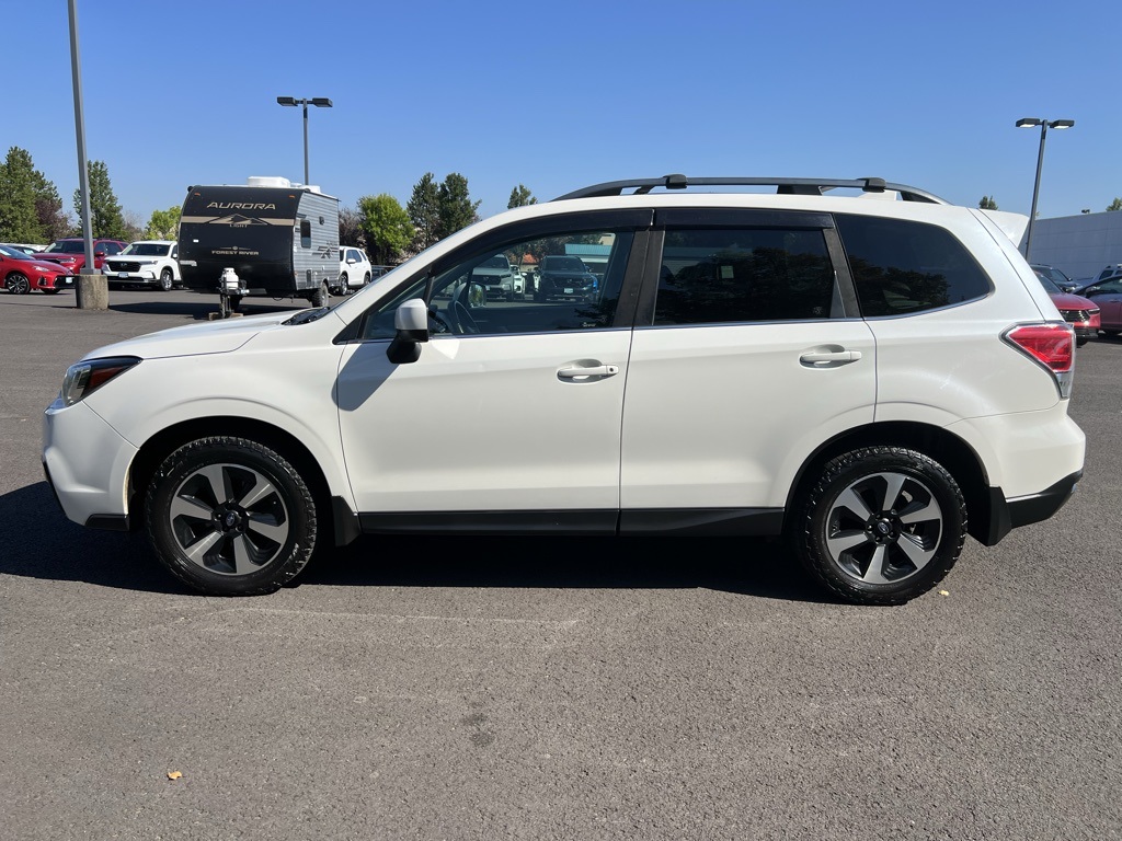 2018 Subaru Forester 2.5i Limited photo 2