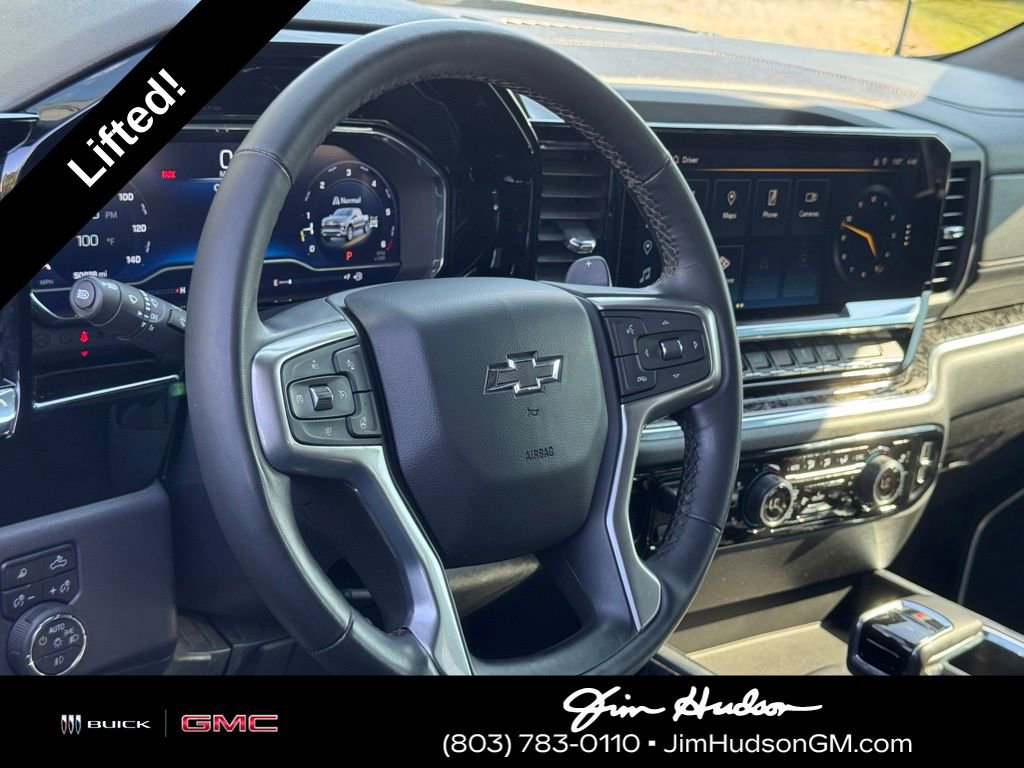 2023 Chevrolet Silverado 1500 RST photo 18