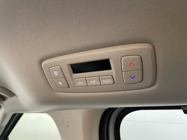 2026 Kia Carnival EX photo 33