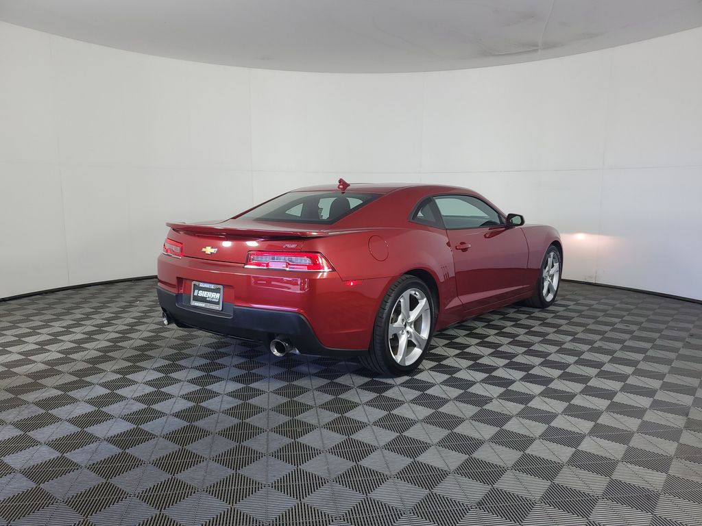 2015 Chevrolet Camaro 1LT RS Coupe photo 4