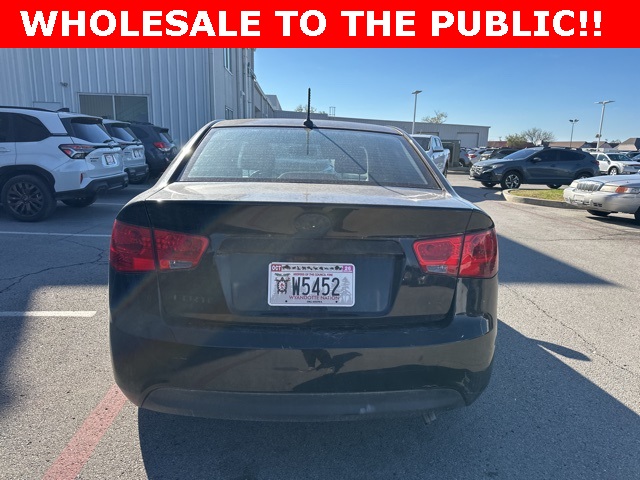 2010 Kia Forte EX photo 4