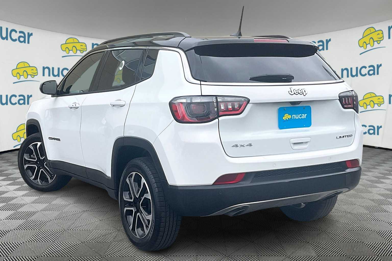 2023 Jeep Compass Limited photo 3